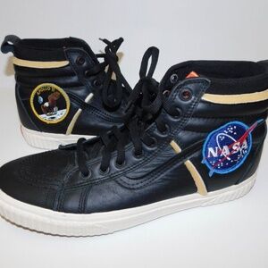NWOB Vans Sk8-hi 46 MTE Dx X NASA Space Voyager Men's Sz 12